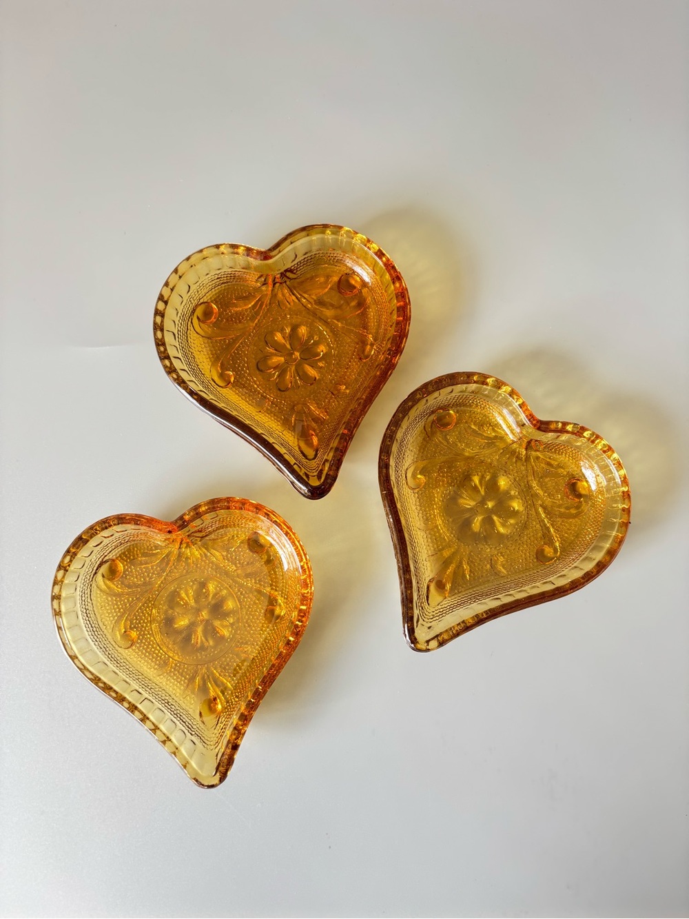 Vintage Tiara Indiana Amber Heart Glass Trinket Dishes - Set of 3